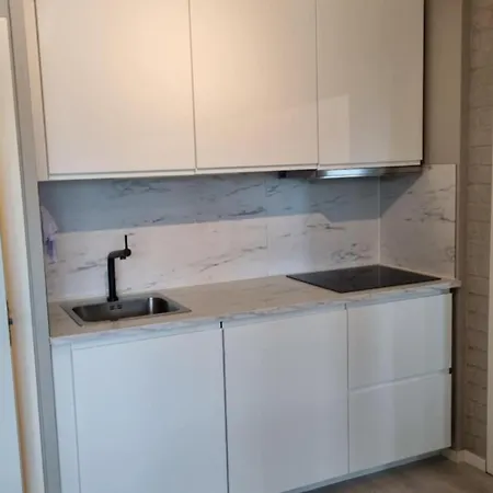Modern With Parking Lejlighed